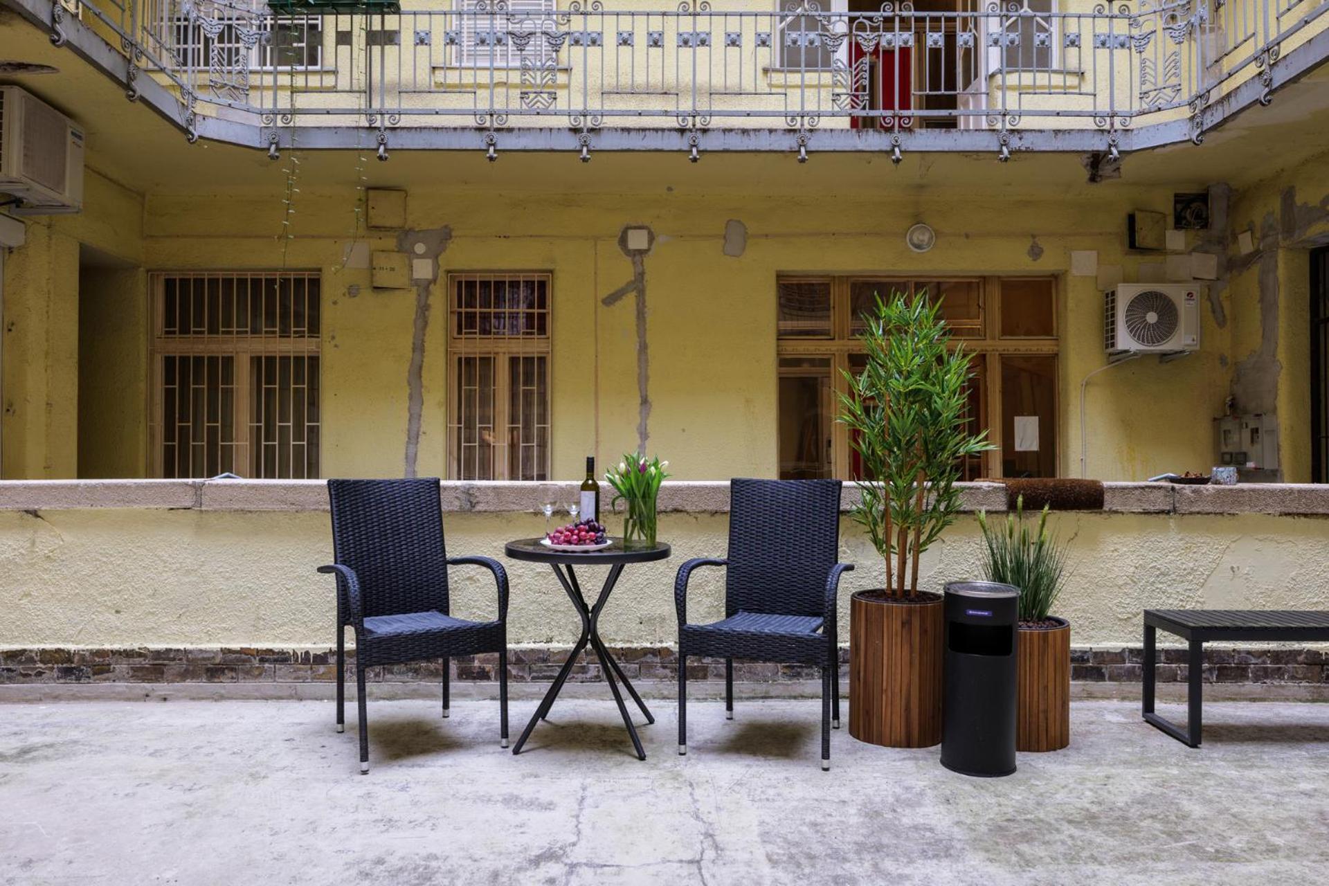 Ak7 Boutique Suites Budapest Exterior photo